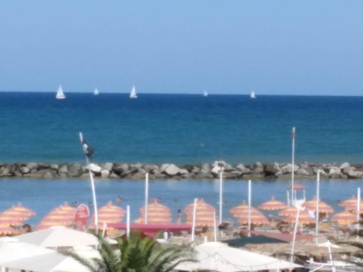 Hotel Acapulco Rimini Eksteriør billede