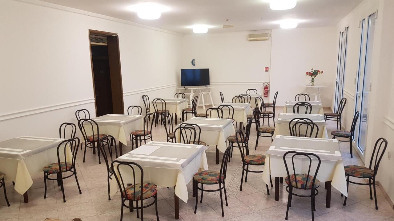 Hotel Acapulco Rimini Eksteriør billede